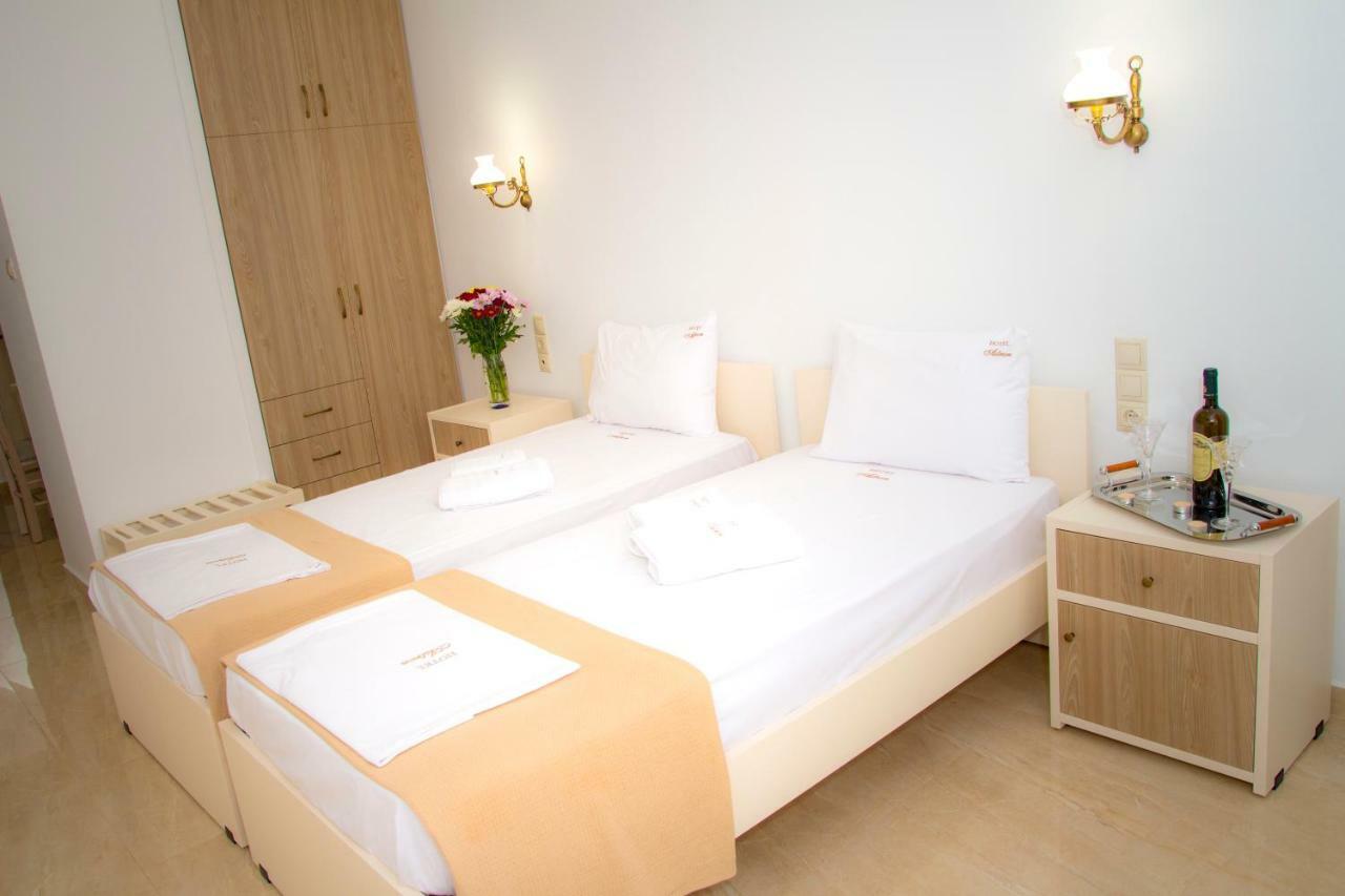 Hotel Astron Myrina Extérieur photo