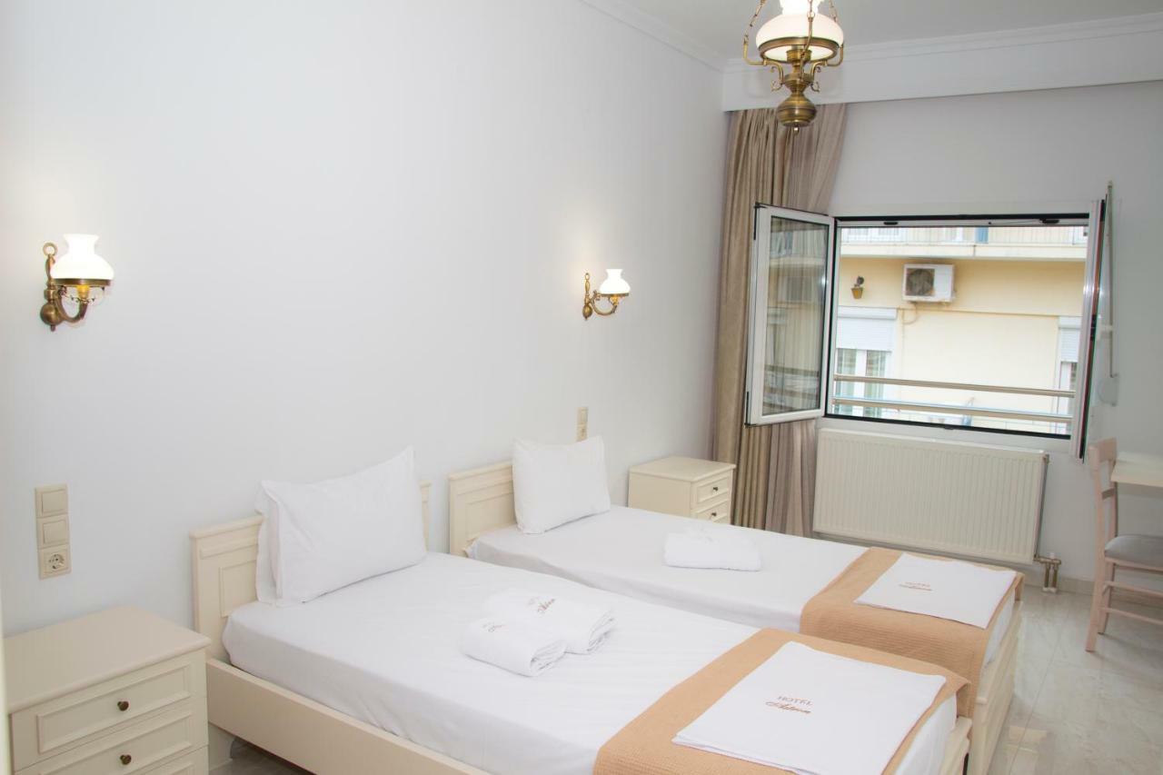 Hotel Astron Myrina Extérieur photo