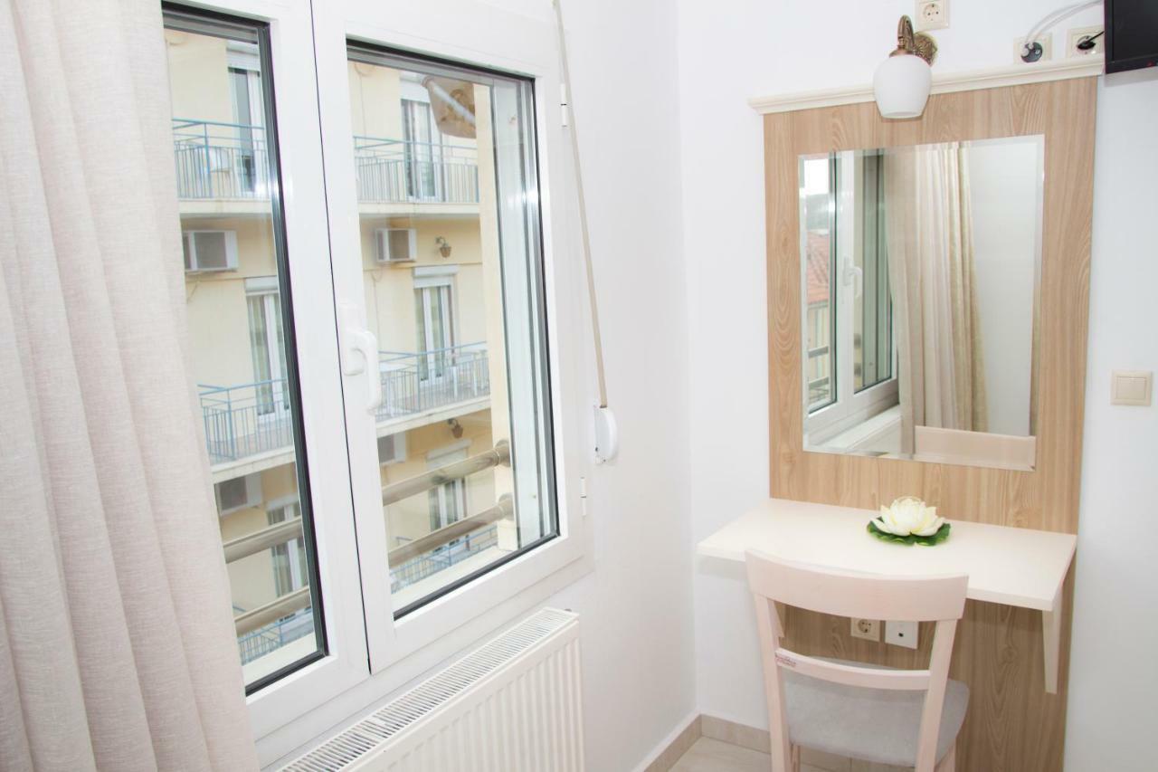 Hotel Astron Myrina Extérieur photo